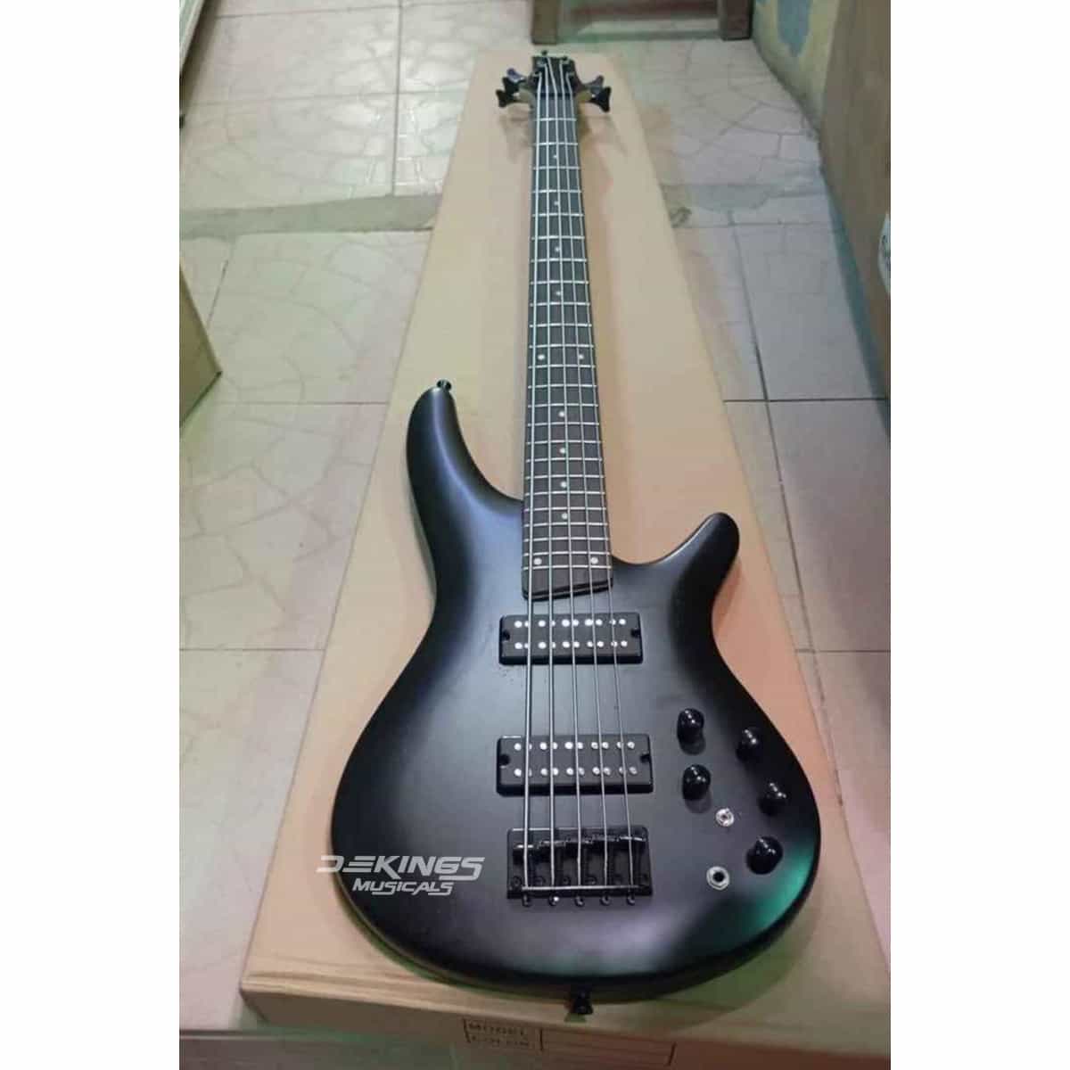 Ibanez SR305E 5-String Electric Bass