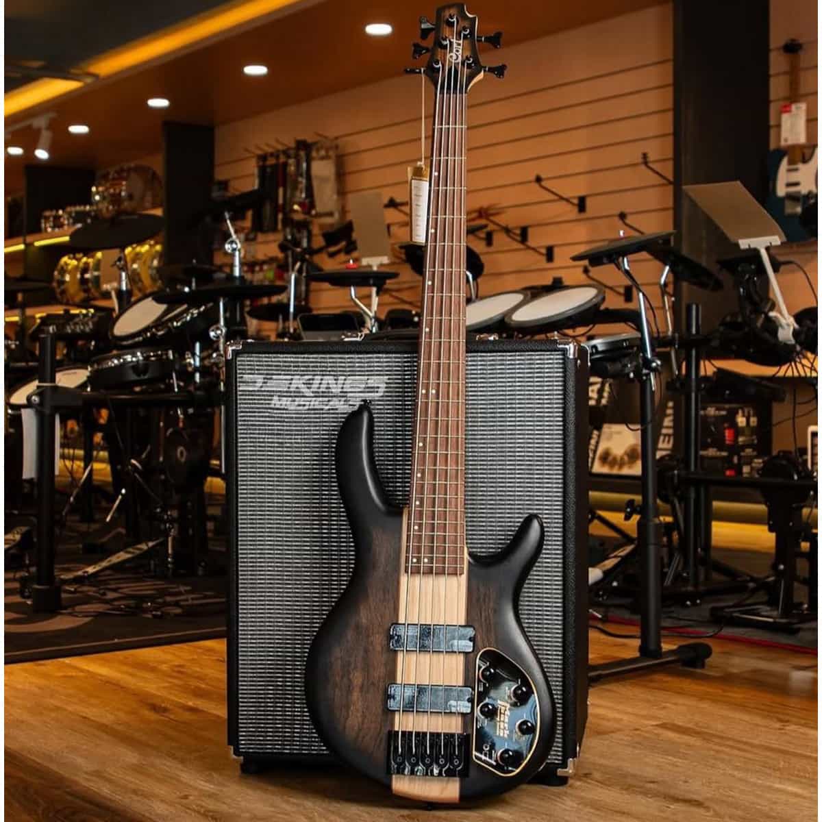 Cort C5 Plus Ovmh 5 String