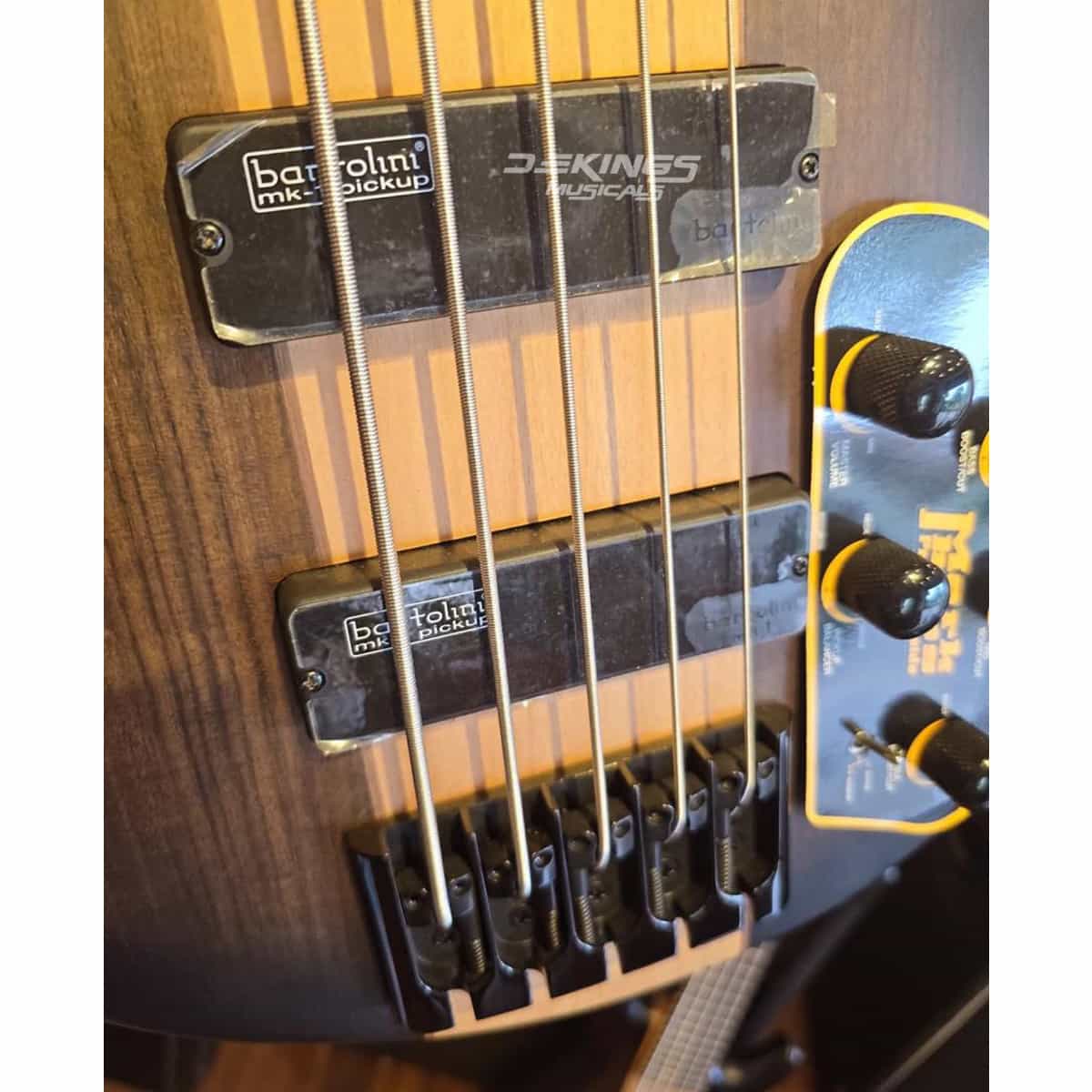 Cort C5 Plus Ovmh 5 String