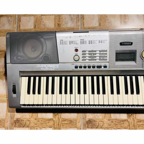 DGX 205 Yamaha Portable Grand