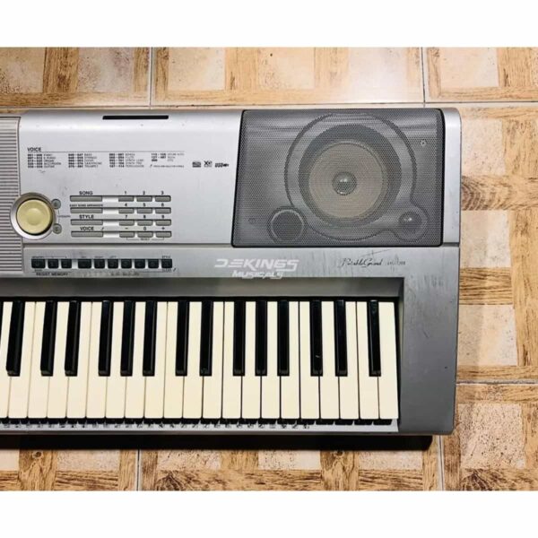 DGX 205 Yamaha Portable Grand