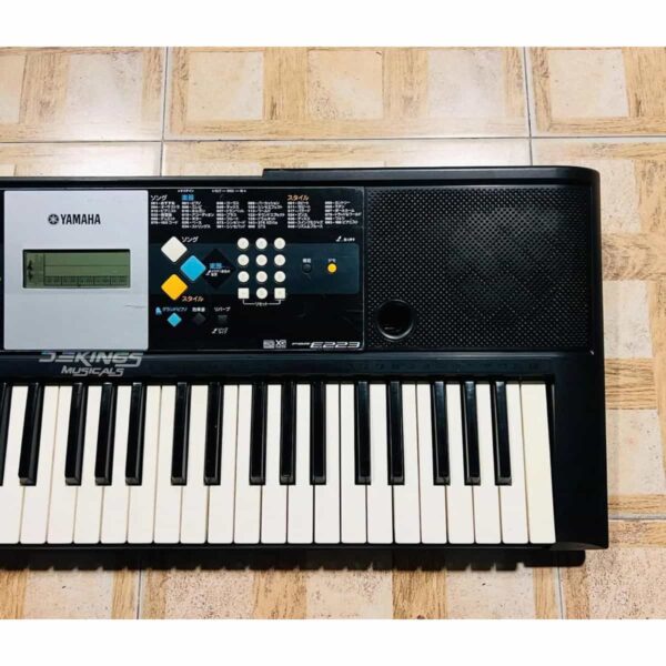 PSR-E223 Yamaha keyboard