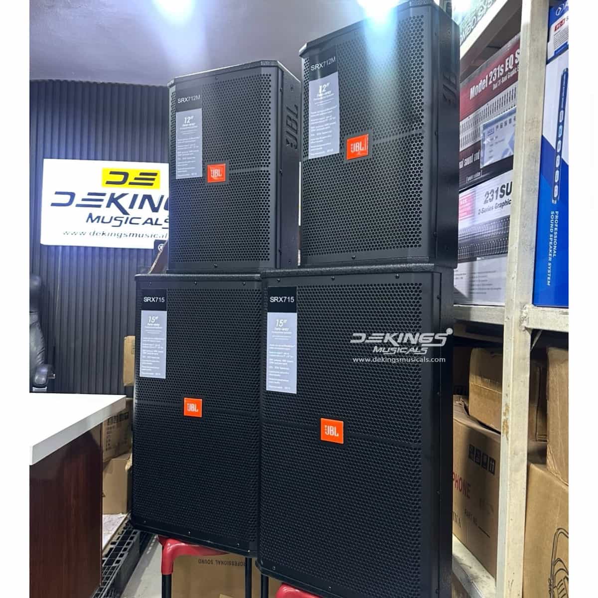 JBL SRX 715
