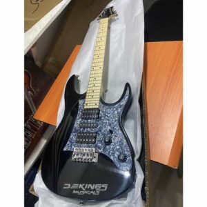 Shekinah Stratocaster Electric Guitar