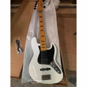Squier by Fender Active Jazz Bass