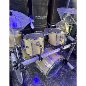 Infinity 7-Piece Drum Set