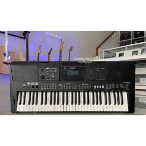 PSR E463 Yamaha keyboard
