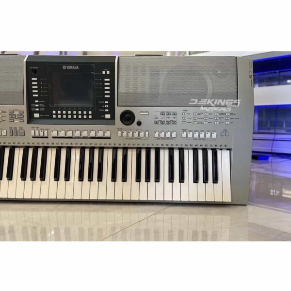 PSR S710 Yamaha Keyboard