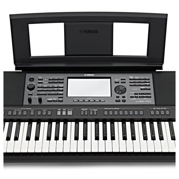 Yamaha PSR SX720
